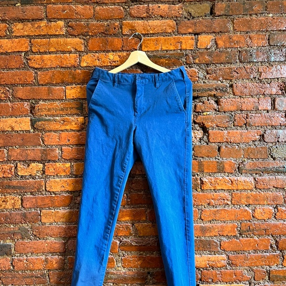 Uniqlo Other - Uniqlo Men's Skinny Chinos